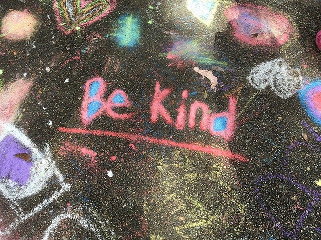 Be kind written in chalk